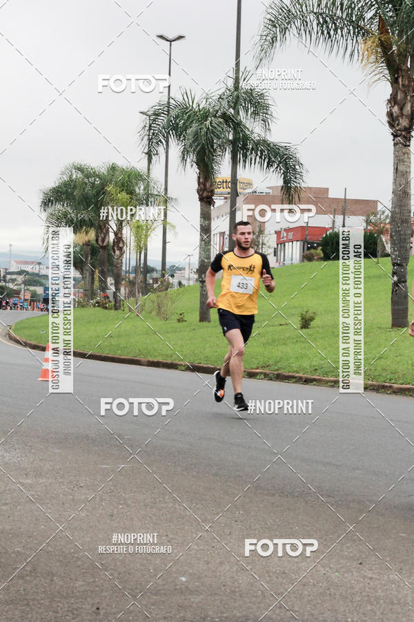 Buy your photos of the eventMEIA MARATONA DE PONTA GROSSA UNINTER 2019 on Fotop