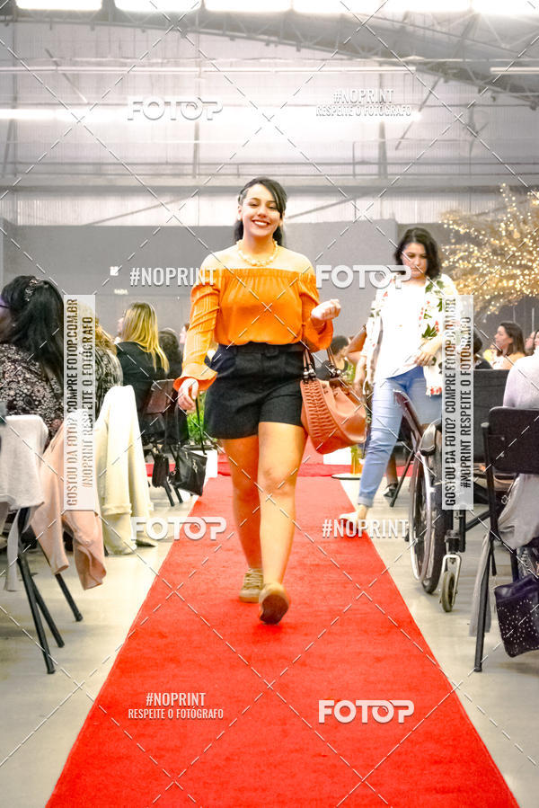 Buy your photos of the eventTEMPOS E ESTAES - CH DE MULHERES 2019 - DESFILE ANYDAY on Fotop
