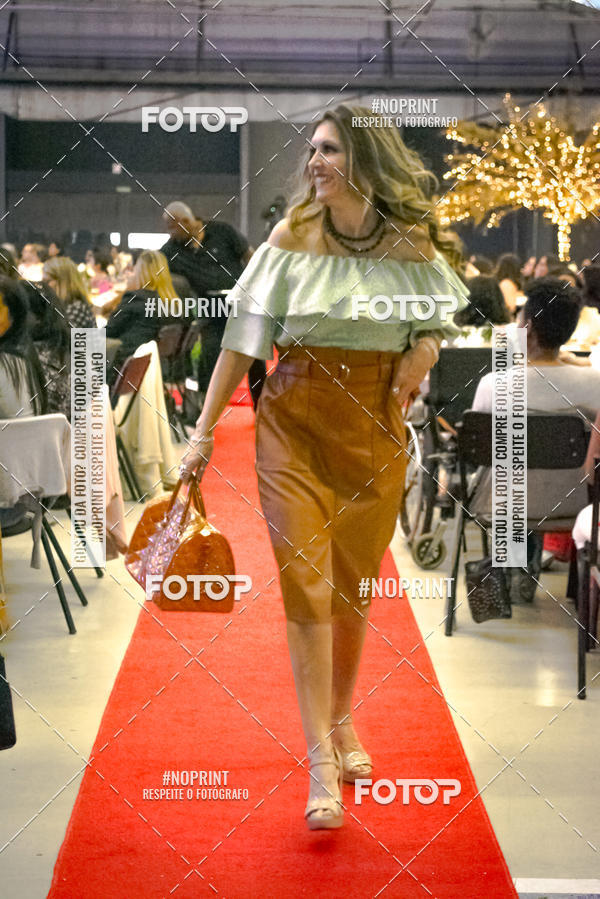 Buy your photos of the eventTEMPOS E ESTAES - CH DE MULHERES 2019 - DESFILE ANYDAY on Fotop