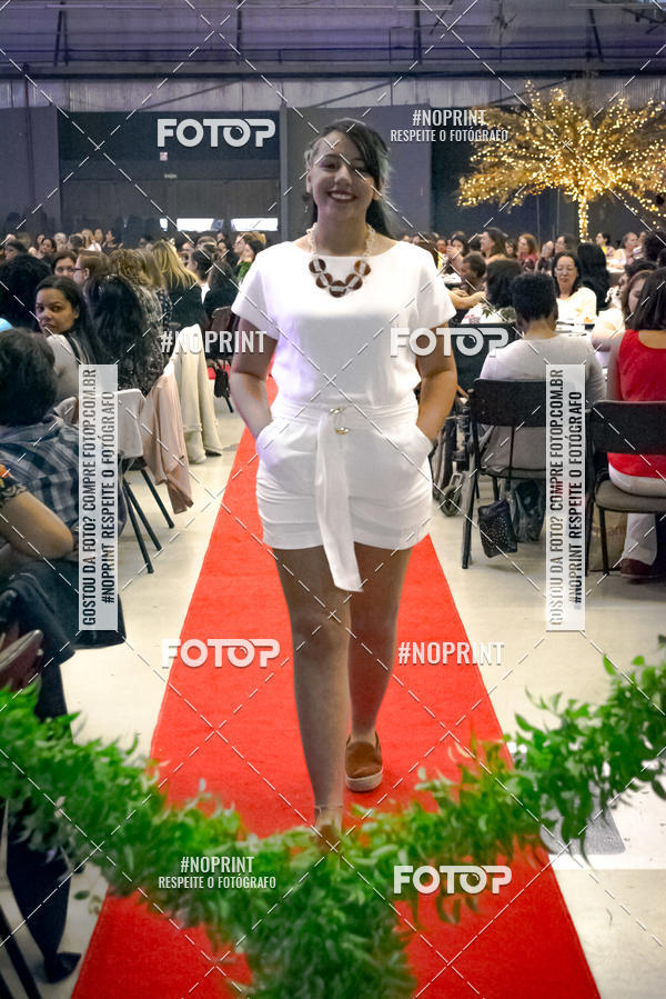 Buy your photos of the eventTEMPOS E ESTAES - CH DE MULHERES 2019 - DESFILE ANYDAY on Fotop