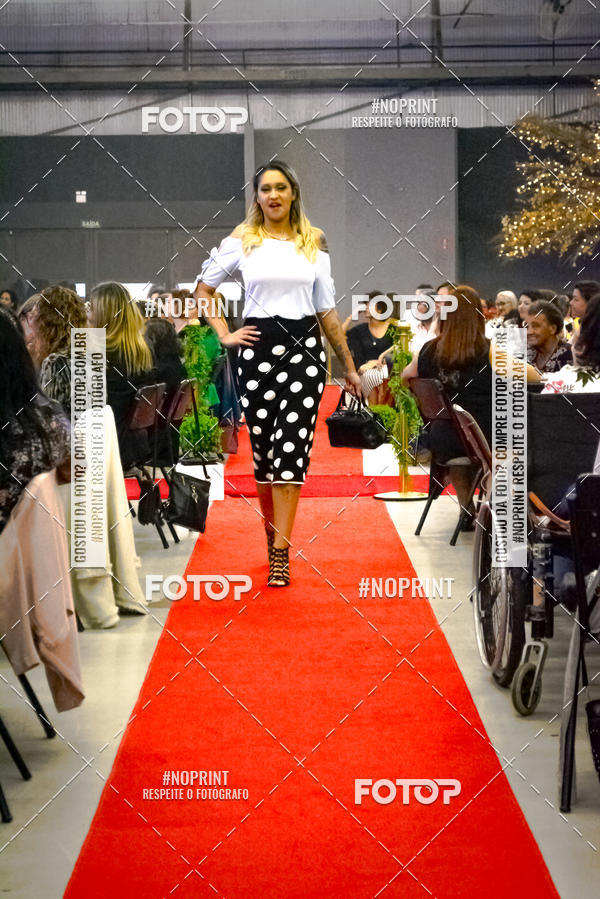 Buy your photos of the eventTEMPOS E ESTAES - CH DE MULHERES 2019 - DESFILE ANYDAY on Fotop