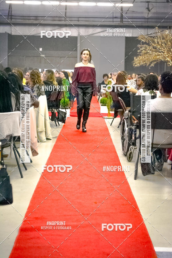 Buy your photos of the eventTEMPOS E ESTAES - CH DE MULHERES 2019 - DESFILE ANYDAY on Fotop