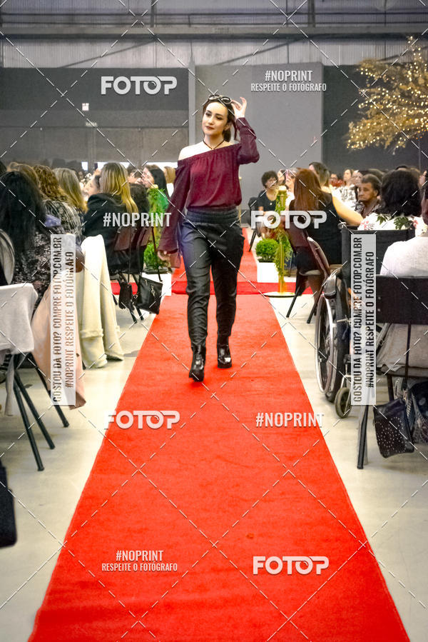 Buy your photos of the eventTEMPOS E ESTAES - CH DE MULHERES 2019 - DESFILE ANYDAY on Fotop