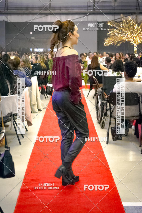 Buy your photos of the eventTEMPOS E ESTAES - CH DE MULHERES 2019 - DESFILE ANYDAY on Fotop