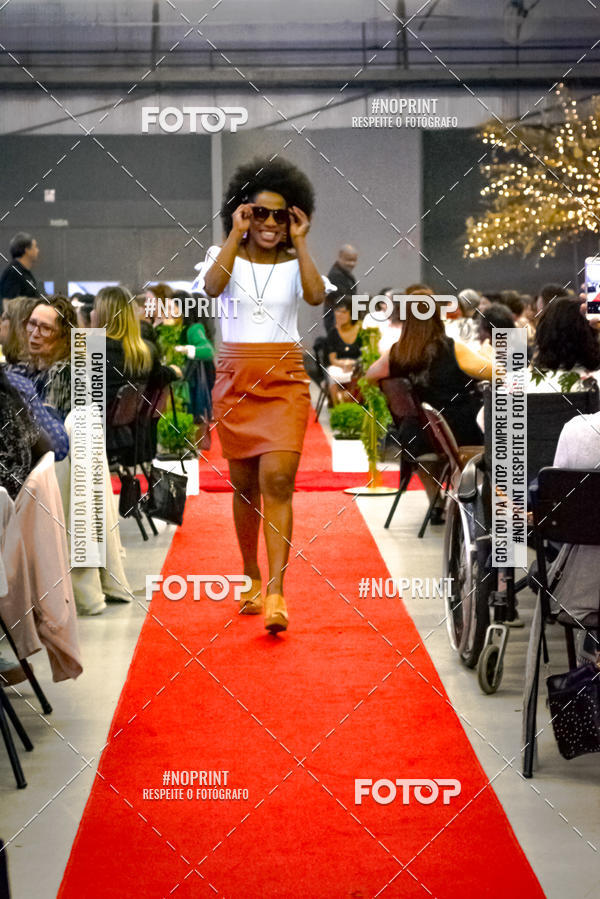 Buy your photos of the eventTEMPOS E ESTAES - CH DE MULHERES 2019 - DESFILE ANYDAY on Fotop