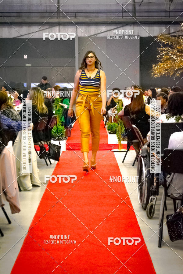 Buy your photos of the eventTEMPOS E ESTAES - CH DE MULHERES 2019 - DESFILE ANYDAY on Fotop
