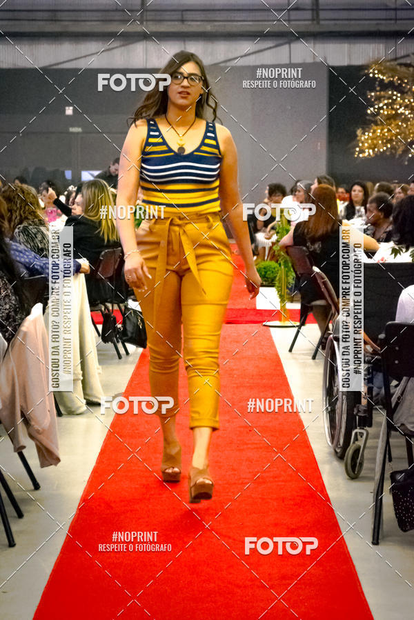 Buy your photos of the eventTEMPOS E ESTAES - CH DE MULHERES 2019 - DESFILE ANYDAY on Fotop