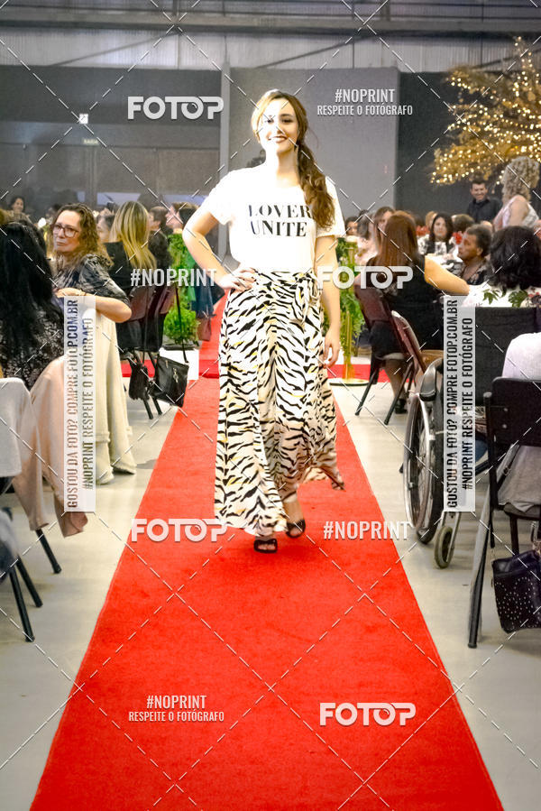 Buy your photos of the eventTEMPOS E ESTAES - CH DE MULHERES 2019 - DESFILE ANYDAY on Fotop