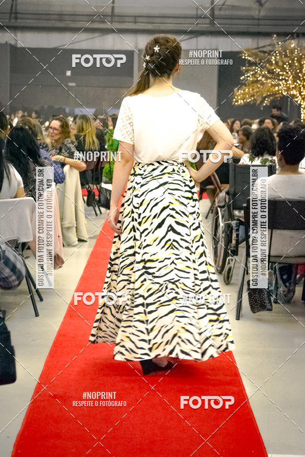 Buy your photos of the eventTEMPOS E ESTAES - CH DE MULHERES 2019 - DESFILE ANYDAY on Fotop