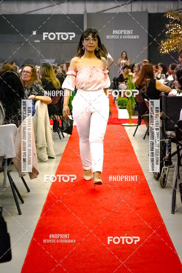 Buy your photos of the eventTEMPOS E ESTAES - CH DE MULHERES 2019 - DESFILE ANYDAY on Fotop