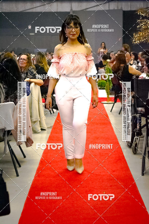 Buy your photos of the eventTEMPOS E ESTAES - CH DE MULHERES 2019 - DESFILE ANYDAY on Fotop