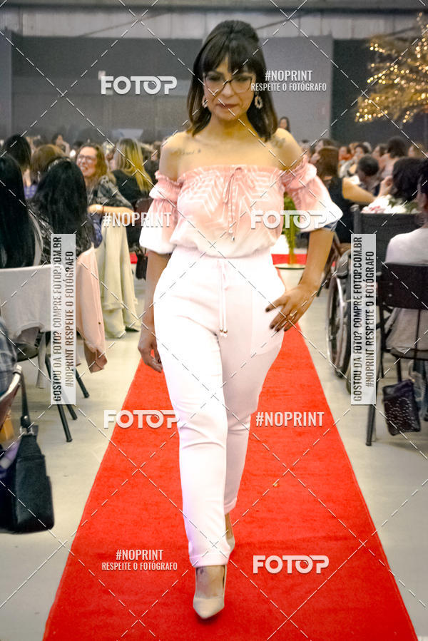 Buy your photos of the eventTEMPOS E ESTAES - CH DE MULHERES 2019 - DESFILE ANYDAY on Fotop
