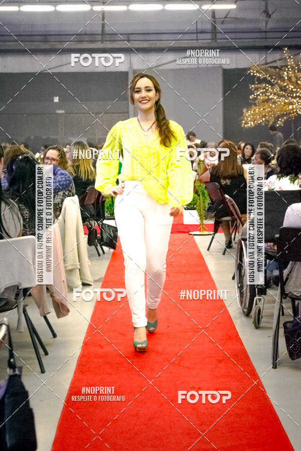Buy your photos of the eventTEMPOS E ESTAES - CH DE MULHERES 2019 - DESFILE ANYDAY on Fotop