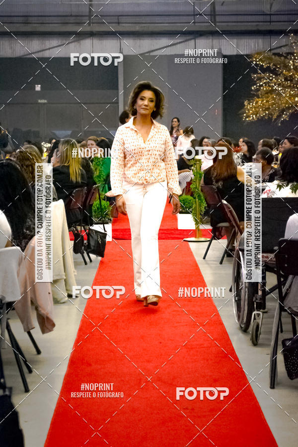 Buy your photos of the eventTEMPOS E ESTAES - CH DE MULHERES 2019 - DESFILE ANYDAY on Fotop