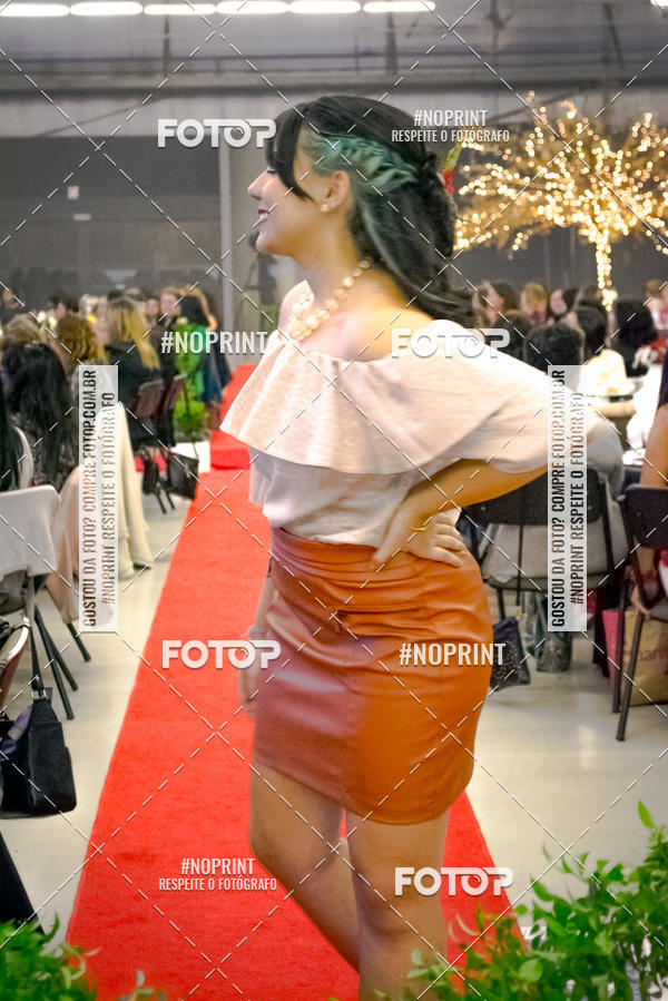 Buy your photos of the eventTEMPOS E ESTAES - CH DE MULHERES 2019 - DESFILE ANYDAY on Fotop