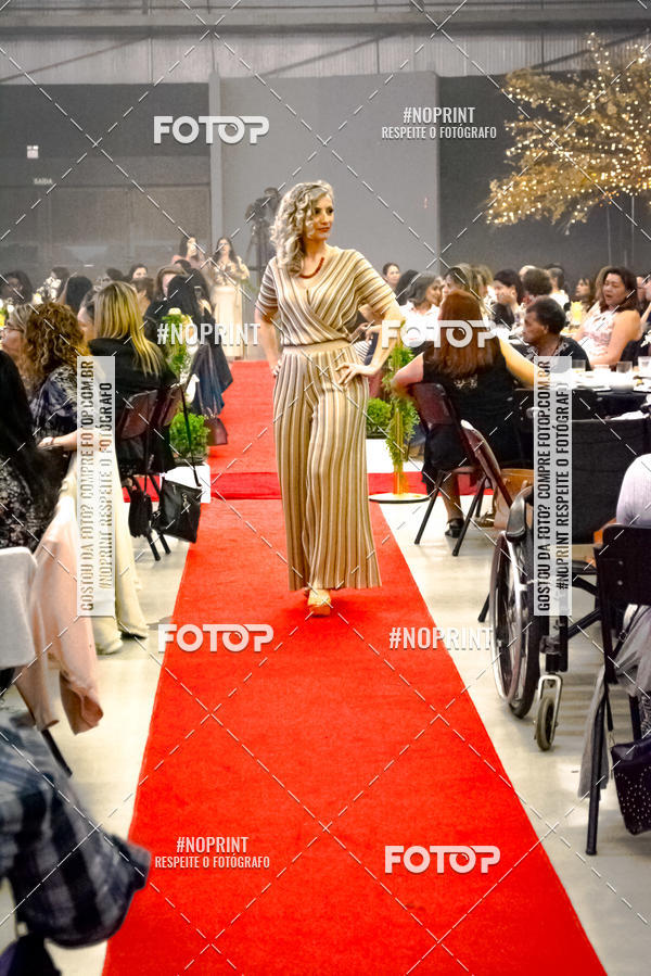 Buy your photos of the eventTEMPOS E ESTAES - CH DE MULHERES 2019 - DESFILE ANYDAY on Fotop