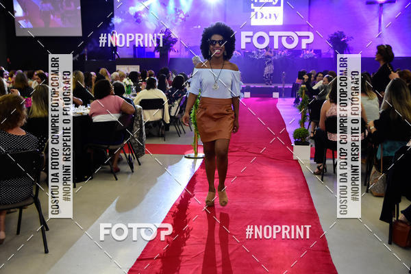 Buy your photos of the eventTEMPOS E ESTAES - CH DE MULHERES 2019 - DESFILE ANYDAY on Fotop