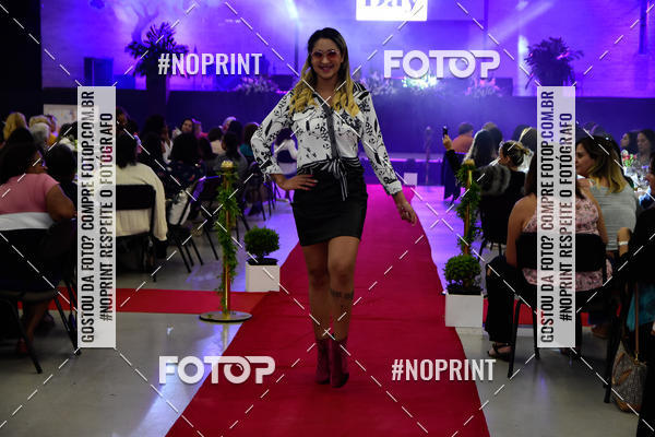Buy your photos of the eventTEMPOS E ESTAES - CH DE MULHERES 2019 - DESFILE ANYDAY on Fotop