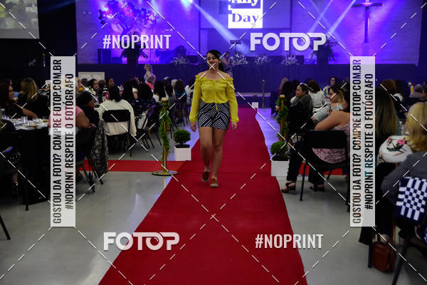 Buy your photos of the eventTEMPOS E ESTAES - CH DE MULHERES 2019 - DESFILE ANYDAY on Fotop