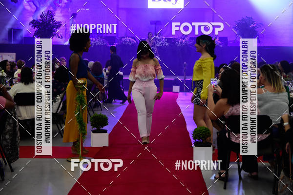 Buy your photos of the eventTEMPOS E ESTAES - CH DE MULHERES 2019 - DESFILE ANYDAY on Fotop