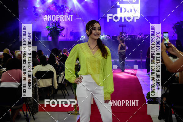 Buy your photos of the eventTEMPOS E ESTAES - CH DE MULHERES 2019 - DESFILE ANYDAY on Fotop