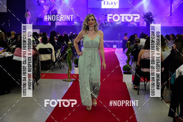 Buy your photos of the eventTEMPOS E ESTAES - CH DE MULHERES 2019 - DESFILE ANYDAY on Fotop