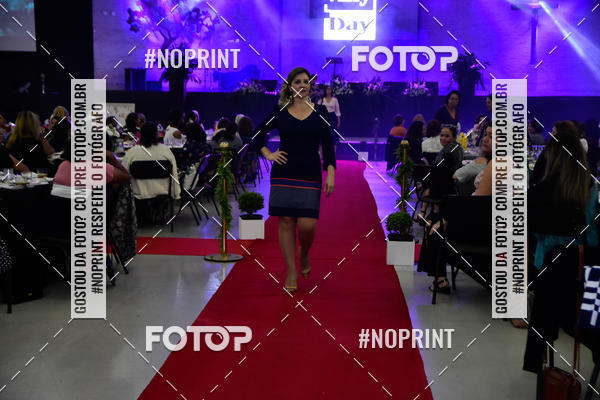 Buy your photos of the eventTEMPOS E ESTAES - CH DE MULHERES 2019 - DESFILE ANYDAY on Fotop
