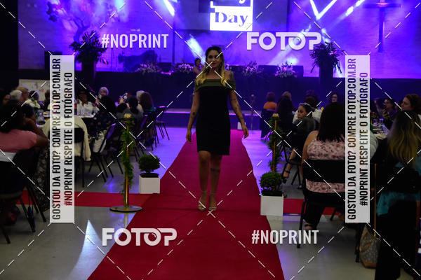 Buy your photos of the eventTEMPOS E ESTAES - CH DE MULHERES 2019 - DESFILE ANYDAY on Fotop