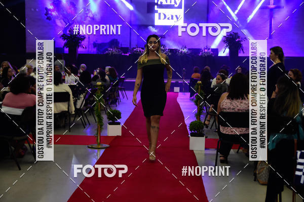 Buy your photos of the eventTEMPOS E ESTAES - CH DE MULHERES 2019 - DESFILE ANYDAY on Fotop