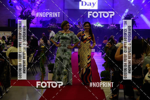 Buy your photos of the eventTEMPOS E ESTAES - CH DE MULHERES 2019 - DESFILE ANYDAY on Fotop