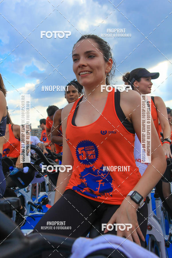 Achetez vos photos de l'vnementNissan Dahuj 5 Hours Bike Day  sur Fotop