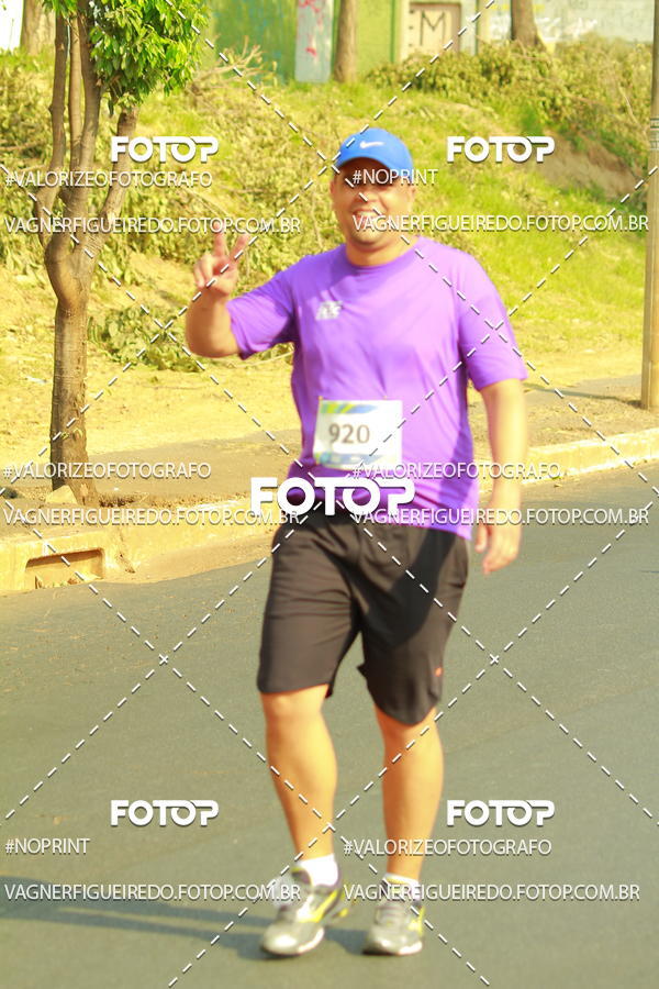 Compra tus fotos del eventoCircuito Sesc de Corrida En Fotop