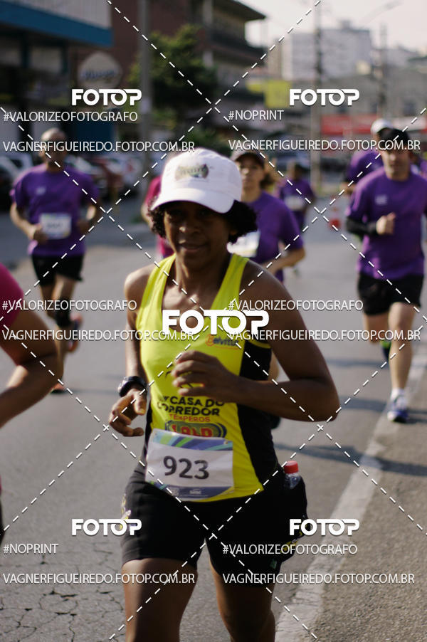 Compre suas fotos do eventoCircuito Sesc de Corrida no Fotop
