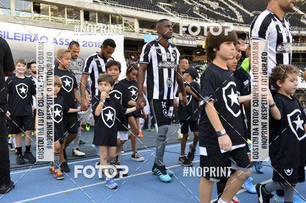 Buy your photos of the eventBotafogo x Atltico-MG  Nilton Santos - 08/09/2019 on Fotop