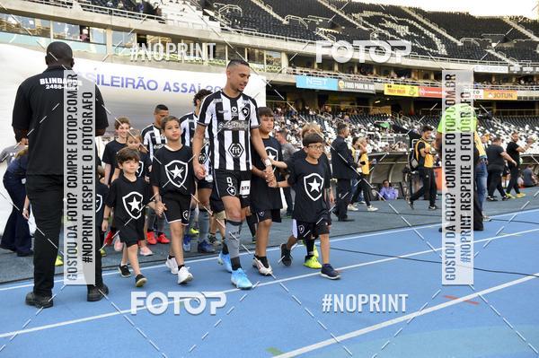 Buy your photos of the eventBotafogo x Atltico-MG  Nilton Santos - 08/09/2019 on Fotop