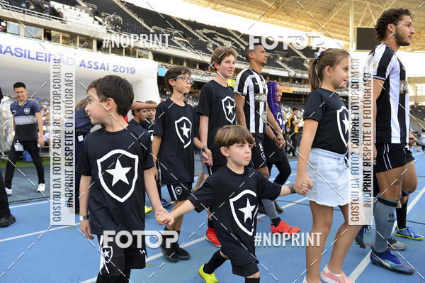 Buy your photos of the eventBotafogo x Atltico-MG  Nilton Santos - 08/09/2019 on Fotop