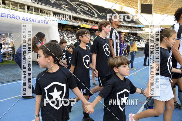 Buy your photos of the eventBotafogo x Atltico-MG  Nilton Santos - 08/09/2019 on Fotop