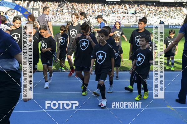 Buy your photos of the eventBotafogo x Atltico-MG  Nilton Santos - 08/09/2019 on Fotop