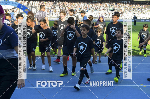 Buy your photos of the eventBotafogo x Atltico-MG  Nilton Santos - 08/09/2019 on Fotop