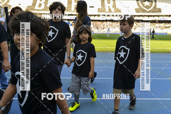 Buy your photos of the eventBotafogo x Atltico-MG  Nilton Santos - 08/09/2019 on Fotop