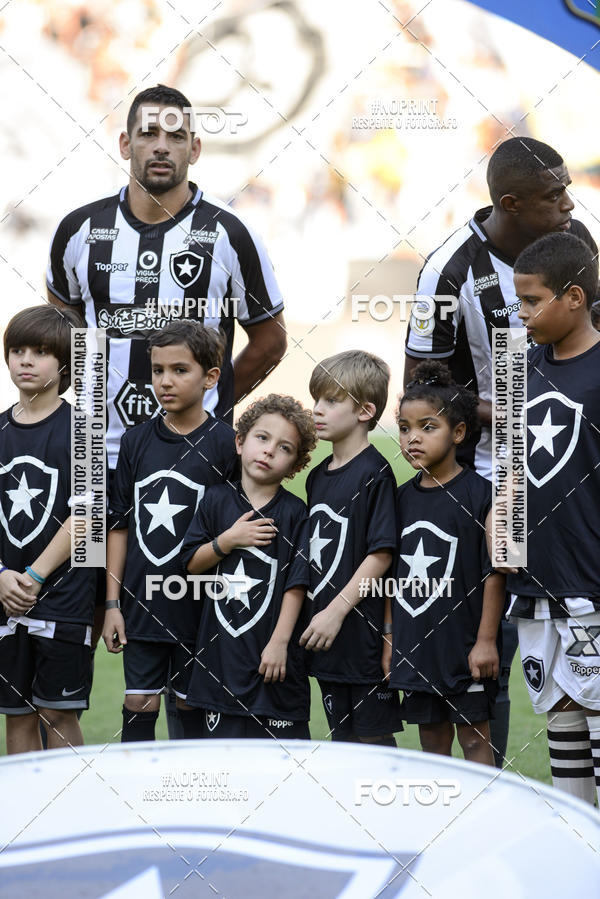 Buy your photos of the eventBotafogo x Atltico-MG  Nilton Santos - 08/09/2019 on Fotop