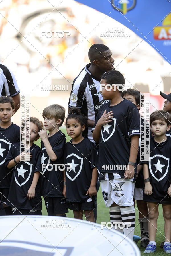 Buy your photos of the eventBotafogo x Atltico-MG  Nilton Santos - 08/09/2019 on Fotop