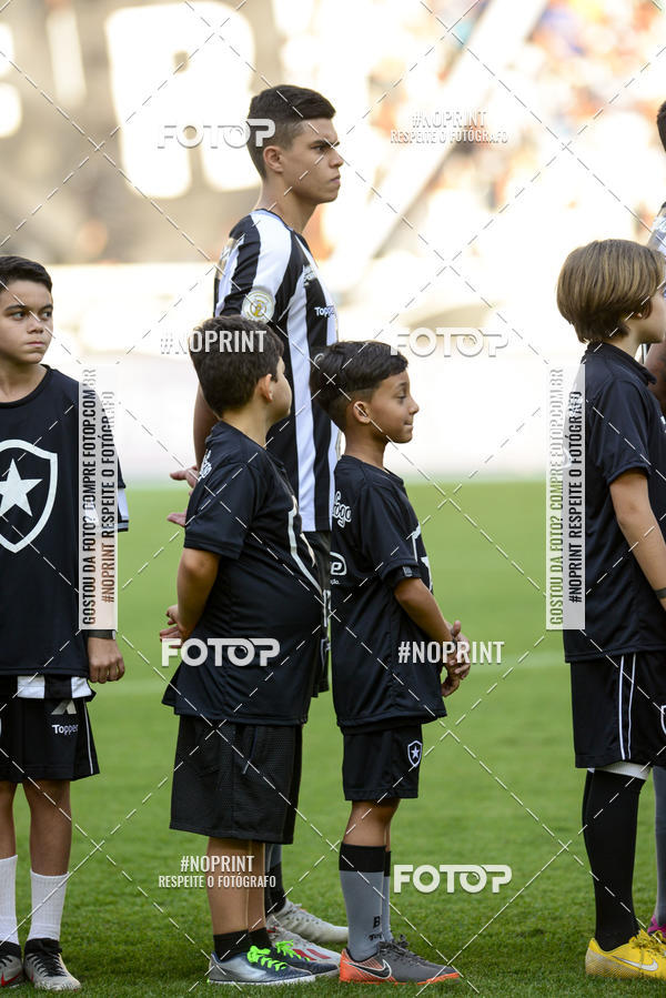 Buy your photos of the eventBotafogo x Atltico-MG  Nilton Santos - 08/09/2019 on Fotop