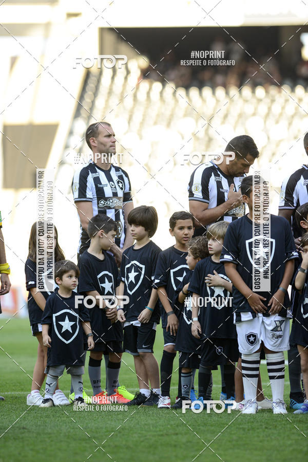 Buy your photos of the eventBotafogo x Atltico-MG  Nilton Santos - 08/09/2019 on Fotop