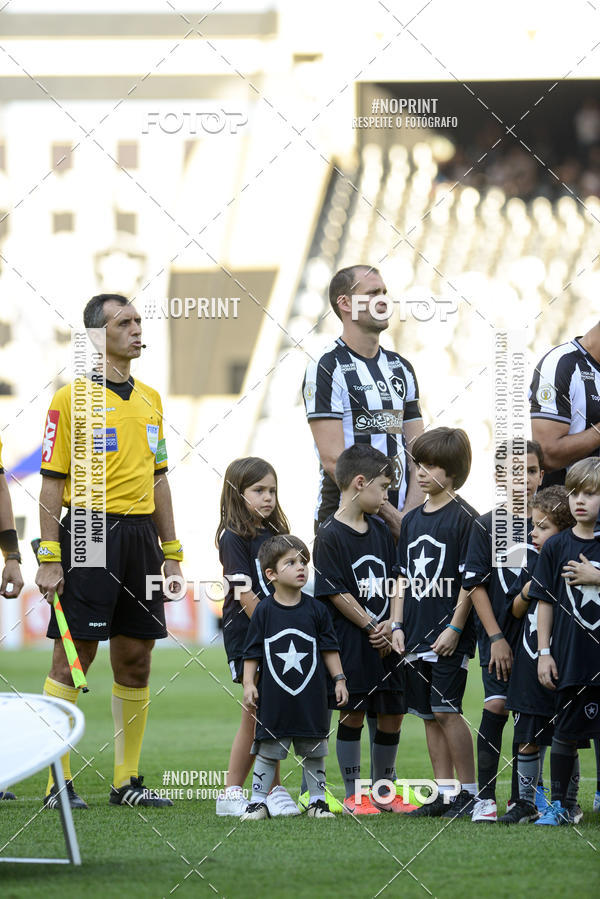 Buy your photos of the eventBotafogo x Atltico-MG  Nilton Santos - 08/09/2019 on Fotop