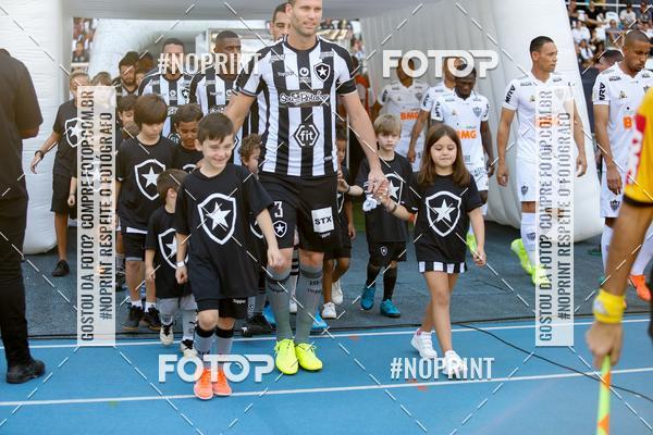 Buy your photos of the eventBotafogo x Atltico-MG  Nilton Santos - 08/09/2019 on Fotop