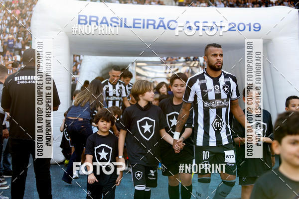 Buy your photos of the eventBotafogo x Atltico-MG  Nilton Santos - 08/09/2019 on Fotop