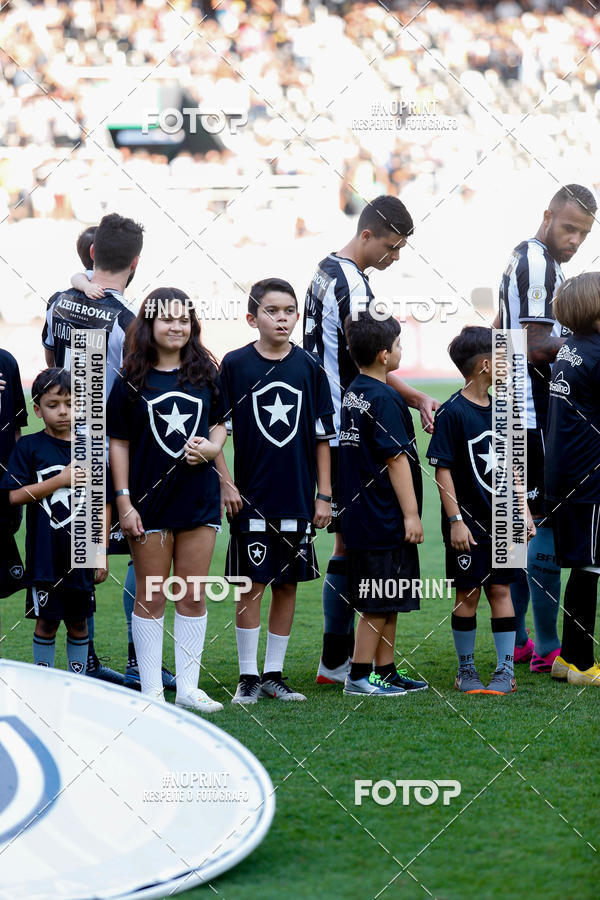 Buy your photos of the eventBotafogo x Atltico-MG  Nilton Santos - 08/09/2019 on Fotop