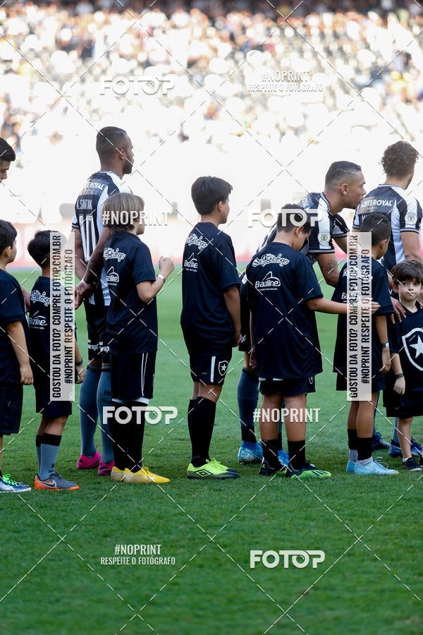Buy your photos of the eventBotafogo x Atltico-MG  Nilton Santos - 08/09/2019 on Fotop