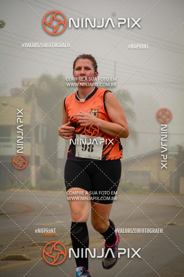 Achetez vos photos de l'vnement1 Corrida Rustica Dia do soldado sur Fotop